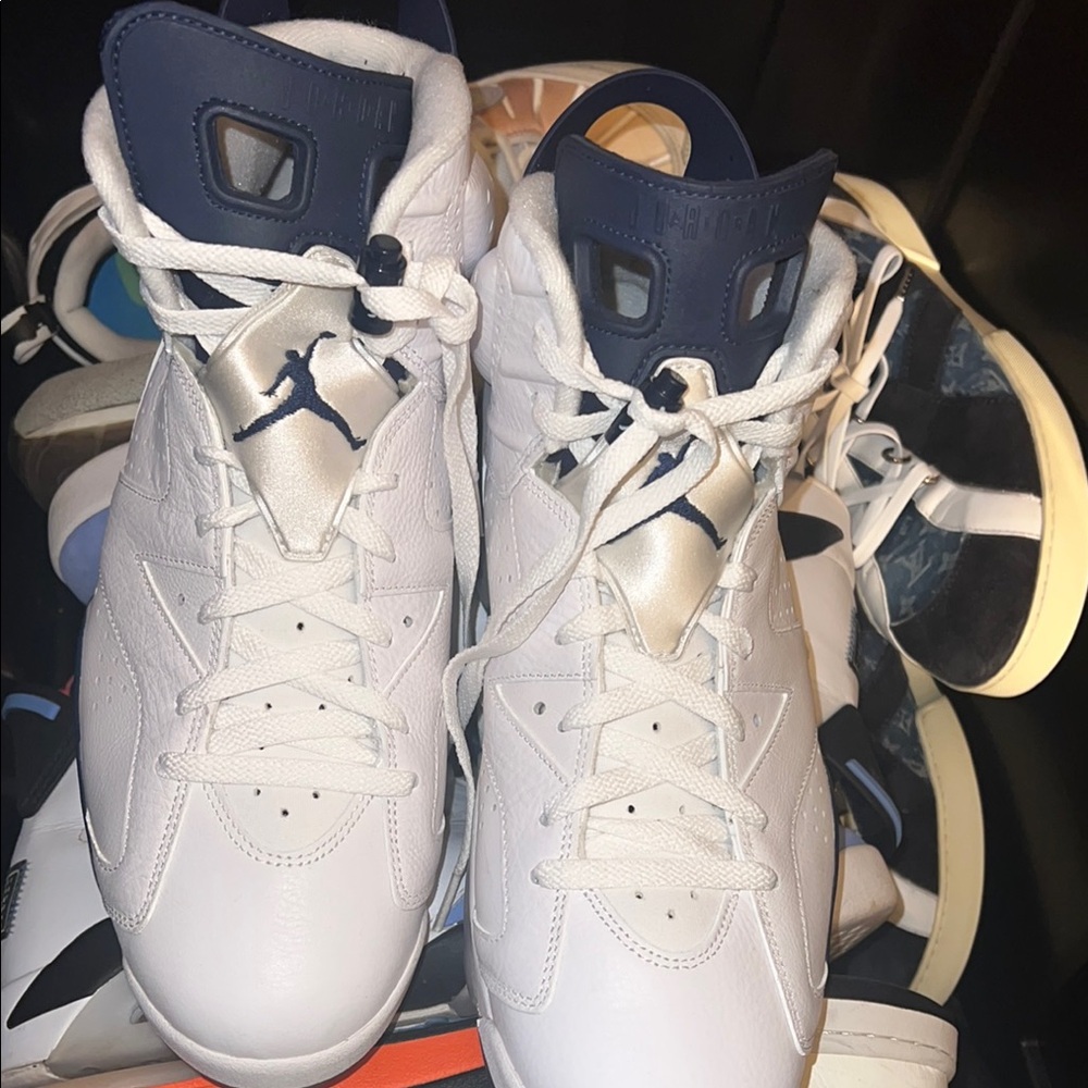 Air Jordan Retro 6